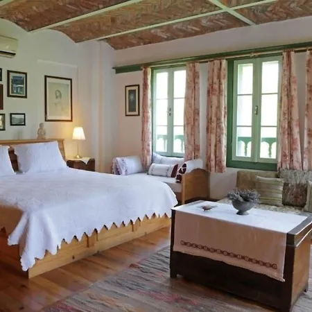 Hotel Nisanyan