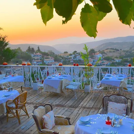 Nisanyan Hotel 3*