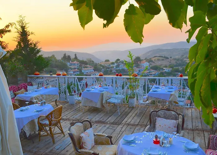 Nisanyan Hotell 3*
