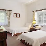 Hotel Nisanyan