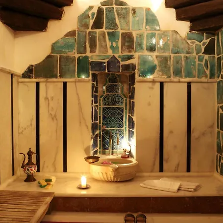 Hotel Nisanyan 3*